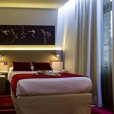 Hotel Le Chateaubriant Ngoại thất bức ảnh