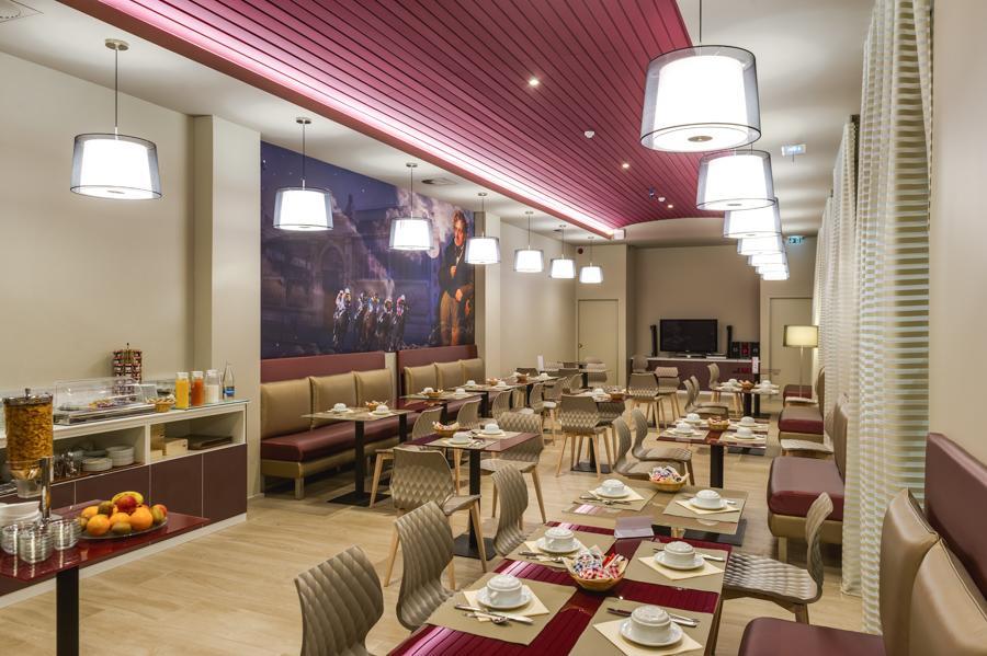 Hotel Le Chateaubriant Ngoại thất bức ảnh