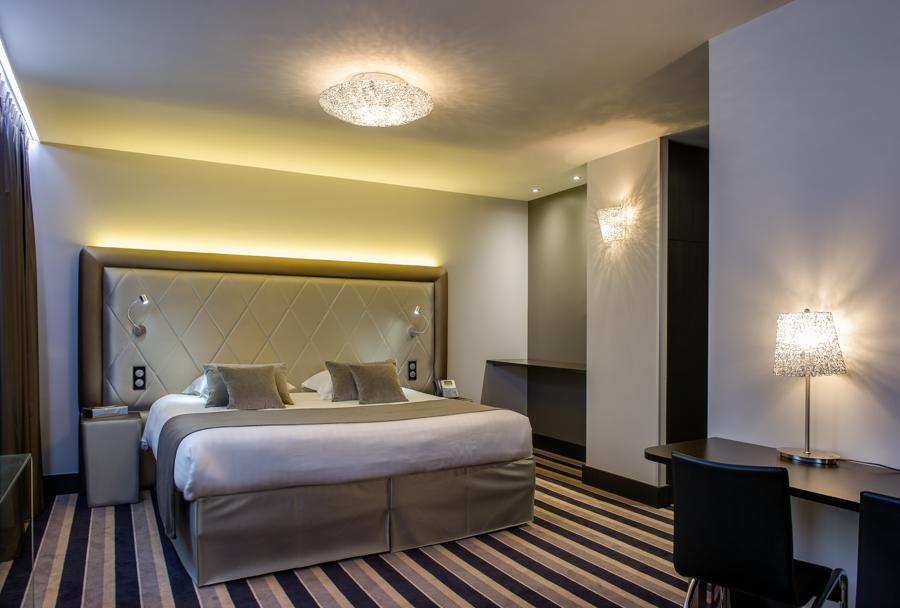 Hotel Le Chateaubriant Ngoại thất bức ảnh